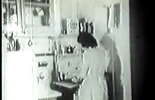 XXX Femmes élégantes - Plan film erotique amateur à quatre anal avec DP